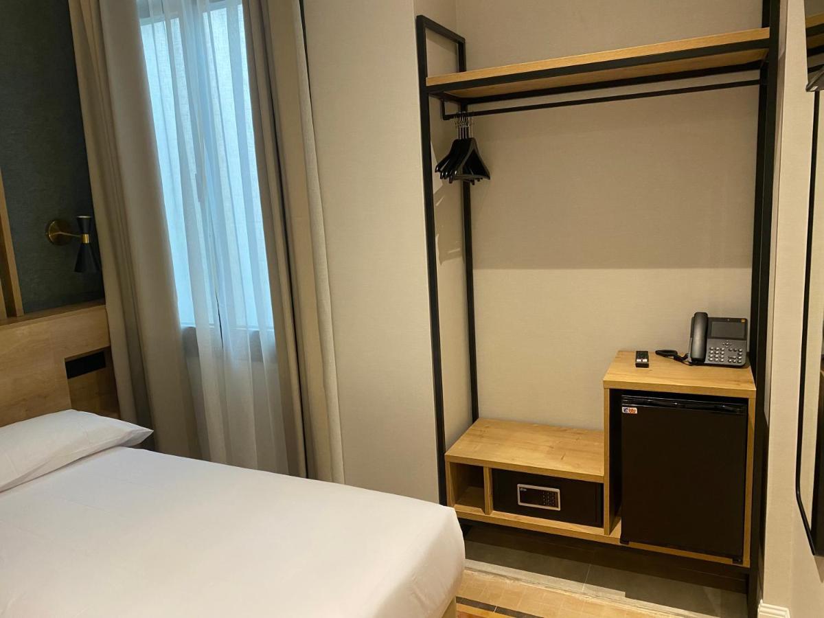 Fontanella By Bcn Urban Rooms บาร์เซโลนา ภายนอก รูปภาพ
