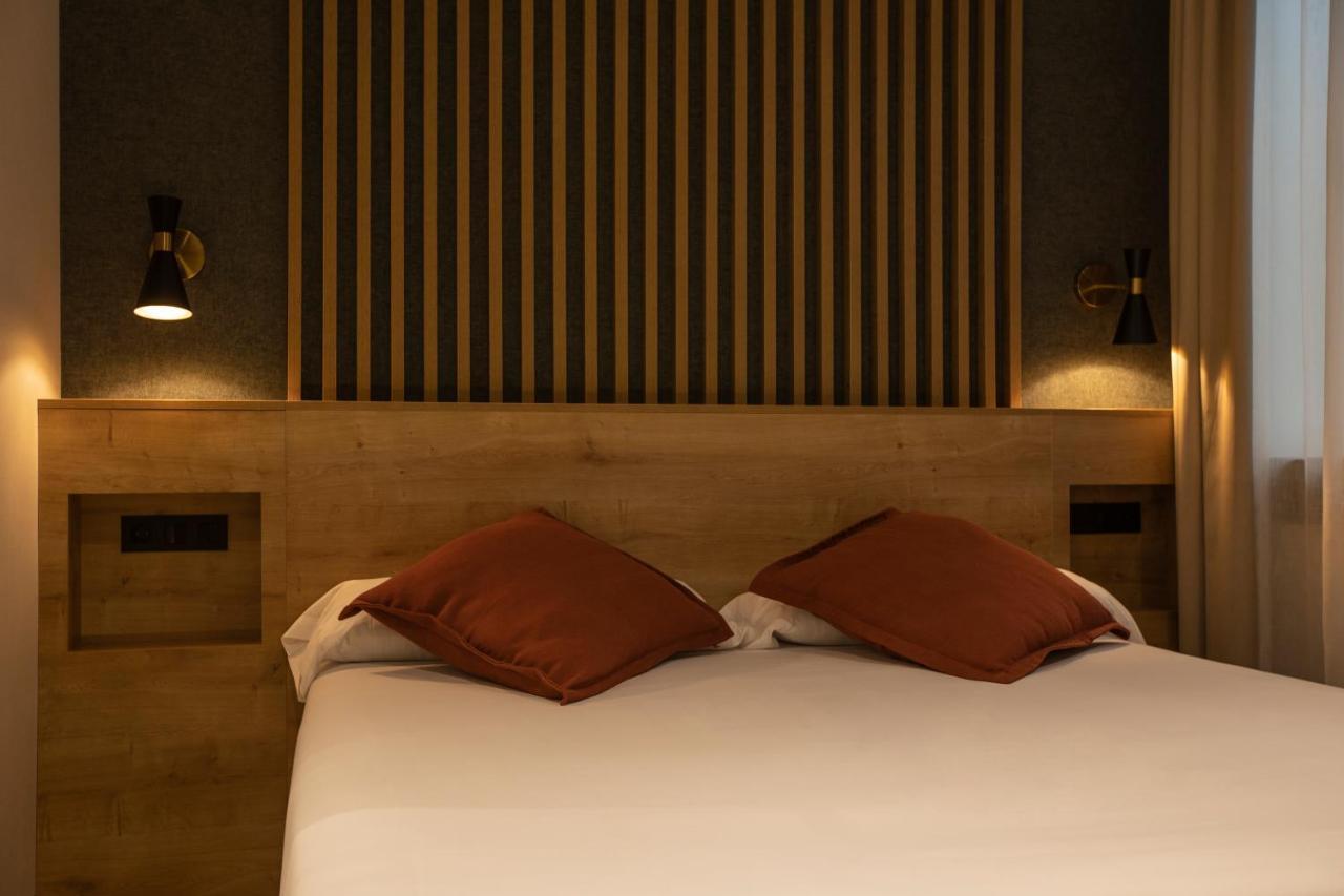 Fontanella By Bcn Urban Rooms บาร์เซโลนา ภายนอก รูปภาพ