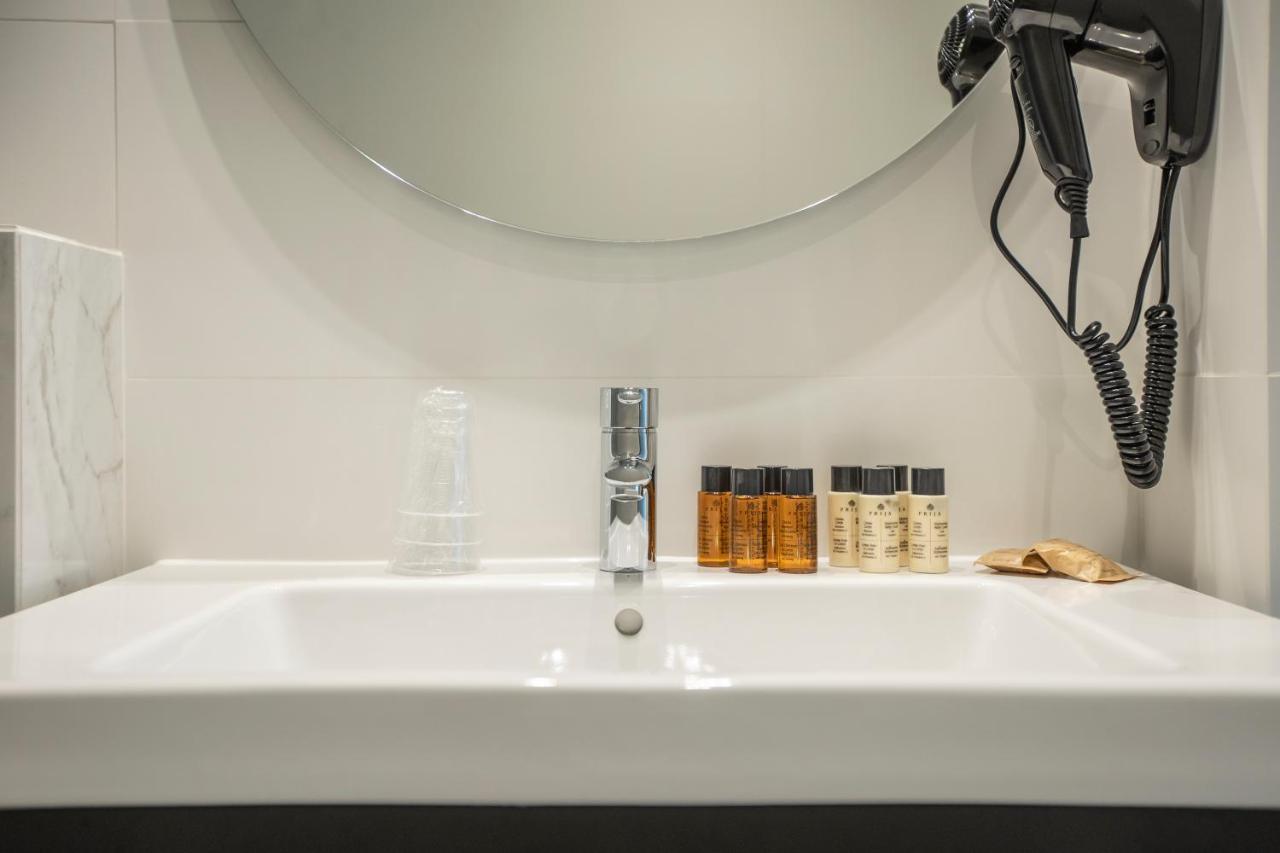 Fontanella By Bcn Urban Rooms บาร์เซโลนา ภายนอก รูปภาพ